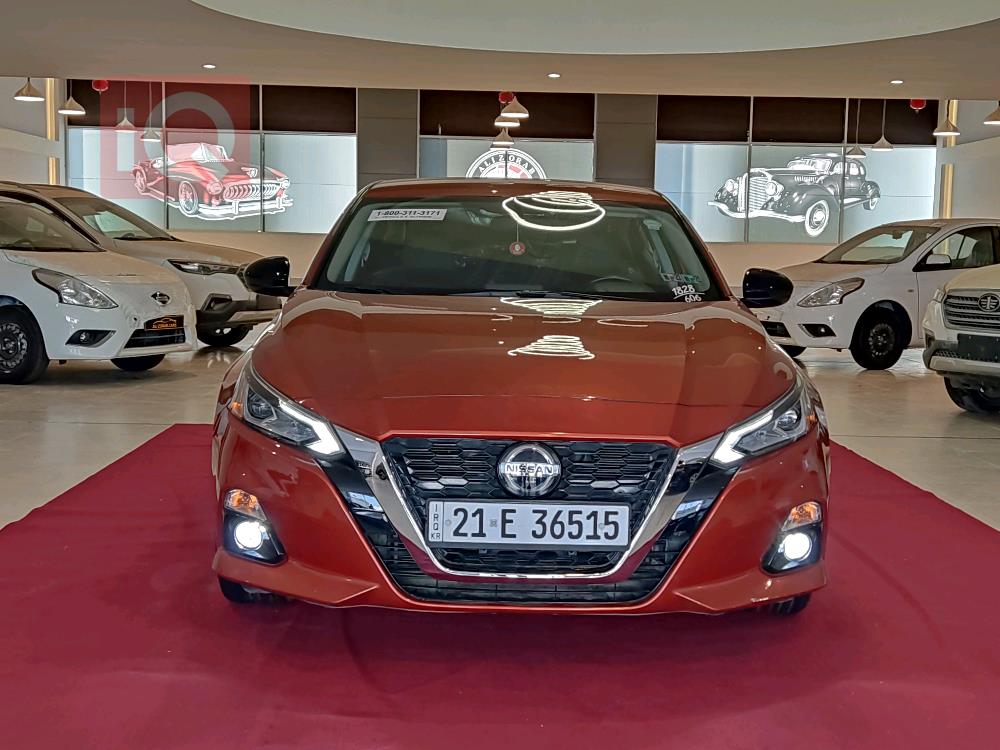 Nissan Altima